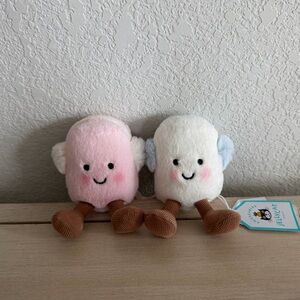 Jellycat Toastie marshmallows NWT